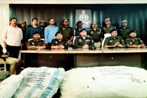 मीरजापुर पुलिस का बड़ी कार्रवाई, अवैध रूप से अफीम की खेती करने वाले को किया गिरफ्तार