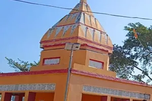 महाशिवरात्रि पर जौनपुर के प्राचीन शिव मंदिर में दर्शन-पूजन को नहीं मिला शिवलिंग, भक्तों ने जताया विरोध 