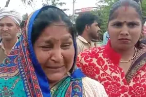 Auraiya: महिला को कार में बैठाया...इस तरह टप्पेबाजी की घटना को दिया अंजाम, पुलिस बोली- जल्द करेंगे खुलासा