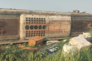 Fatehpur Accident: हाईवे में डबल डेकर बस पलटी...हादसे के बाद मची चीख-पुकार, 70 घायल, दस की हालत गंभीर