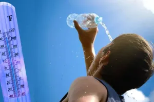 बरेली: मौसम में तपिश बढ़ते ही ट्रेनों में पानी का संकट