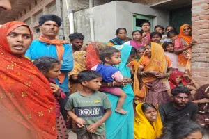 हरदोई; आपसी विवाद में जमकर चले ईंटा-पत्थर, एक की मौत कई घायल 