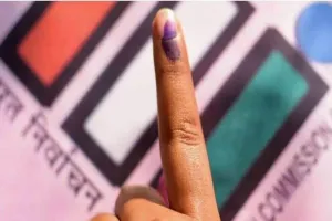 मुरादाबाद : लोकसभा चुनाव के लिए प्रशासन कर रहा तैयारी, प्रत्याशियों की इंतजारी