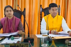 बरेली: नगर निगम बोर्ड की बैठक में हंगामे के बीच 703 करोड़ का बजट पास, सफाई पर खर्च होंगे 40 करोड़