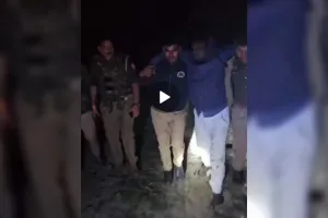 Jalaun Crime: पुलिस-बदमाशों के बीच मुठभेड़...एक के पैर में लगी गोली, तीन बदमाश गिरफ्तार