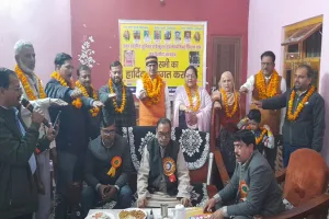 बहराइच: जूनियर शिक्षक संघ के चौथी बार अध्यक्ष बने विद्या विलास, अन्य पदाधिकारियों का भी हुआ चयन