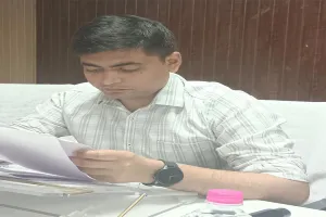 गोंडा: दो SDM का हुआ तबादला, एसडीएम सदर रहे सुशील कुमार भेजे गए तरबगंज, अवनीश त्रिपाठी को यहां मिली नई तैनाती?