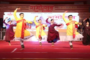 राम भक्त ले चला रे, राम की निशानी..., रामकथा पार्क में भावुक हुए कलाकार, शबरी और भरत के नाम रही शाम