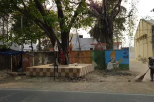 पीलीभीत: मुख्यमंत्री का दौरा लगा तो आई हाइवे की सूरत बदलने की याद, दिनभर चला विशेष अभियान