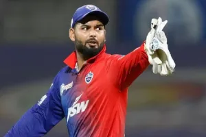 14 महीने के र‍िहैब के बाद ऋषभ पंत IPL के ल‍िए फ‍िट, मोहम्मद शमी और प्रस‍िद्ध कृष्णा बाहर...BCCI ने किया ऐलान