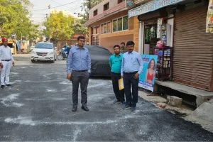 Kanpur News: पैचवर्क उखड़ने पर ठेकेदार पर लगा जुर्माना; नगर आयुक्त ने लापरवाही पर अवर अभियंता से मांगा जवाब