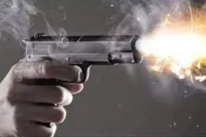  पश्चिम बंगाल : तीखी बहस के बाद BSF जवान ने अपने सीनियर की गोली मारकर हत्या की 