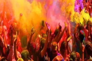 Fatehpur News: होली के मौके पर डॉक्टरों की छुट्टियां कैंसिल; एडवांस लाइफ सपोर्ट एंबुलेंस रहेगी एक्टिव मोड पर