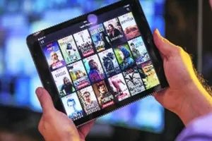 'OTT मंचों पर प्रतिबंध लगाने के लिए सरकार के पास जाएं', याचिकाकर्ता से सुप्रीम कोर्ट ने कहा