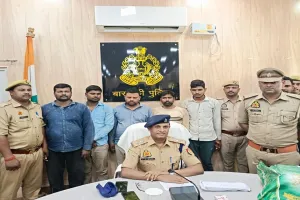 बाराबंकी: मोबाइल टावर से कीमती सामान चुराने वाले गिरोह का खुलासा, पांच गिरफ्तार, 25 लाख कीमत का सामान बरामद