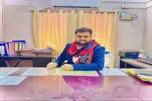 मीरजापुर: मंडलीय अस्पताल के मैनेजर की नियुक्ति फर्जी, डीएम से की जांच मांग