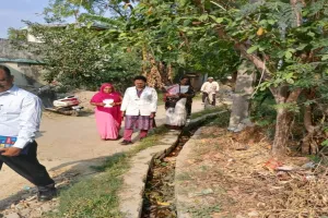 अमेठी में सीएमओ ने दस्तक अभियान का किया निरीक्षण, दिए निर्देश 