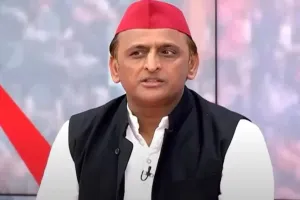 कन्नौज में सपा ने खेला बड़ा दांव: तेज प्रताप यादव को बनाया उम्मीदवार, बलिया से सनातन पांडेय को दिया टिकट