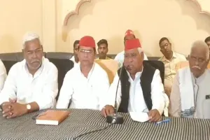 संविधान बचाने के लिए करेंगे सत्याग्रह, बोले अवधेश प्रसाद