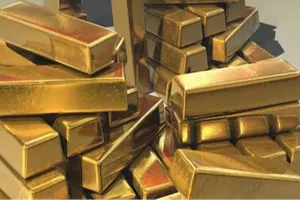 लखनऊ एयरपोर्ट: गोल्ड स्मगलिंग केस में कस्टम के असिस्टेंट कमिश्नर समेत 8 अधिकारी सस्पेंड