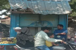 अयोध्या: एक लाख की आबादी को दो बूंद शुद्ध पेयजल भी नहीं, 28 लाख की लागत से नगर में लगे दो वाटर ATM तीन साल से खराब