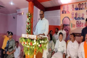 अमरोहा : डिप्टी सीएम बृजेश पाठक बोले- प्रधानमंत्री मोदी ने दुनिया में देश का मान बढ़ाया