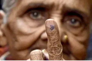 रुद्रपुर: जिले में सौ साल से अधिक के 297 मतदाता करेंगे मतदान