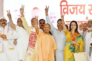 सुरजेवाला की टिप्पणी पर बोलीं हेमामालिनी, 'सिर्फ नाम वालों को ही निशाना बनाया जाता है' 