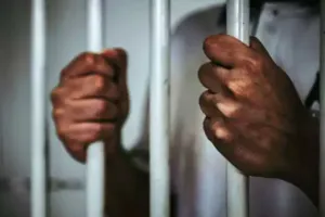 Delhi News: उम्रकैद की सजा काट रहे व्यक्ति को सगाई और शादी में शामिल होने के लिए दो हफ्ते की मिली पैरोल 