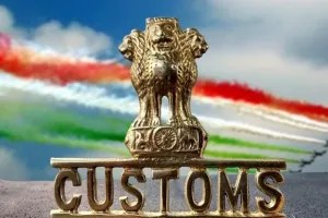 रामपुर: कस्टम विभाग की टीम ने सभी आरोपियों को आठ अप्रैल तक पेश होने के दिए नोटिस