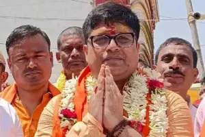 Lok Sabha Election 2024: बीरभूम से भाजपा प्रत्याशी के रूप में नामांकन खारिज होने के बाद SC पहुंचे पूर्व आईपीएस अधिकारी 