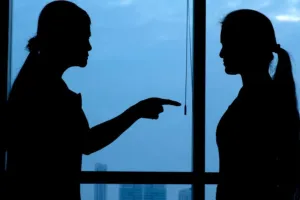 Bareilly News: प्रेमी के साथ गई युवती एक दिन बाद लौटी घर, मां ने लगाई फटकार तो दे दी जान