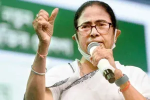 ममता ने जांच एजेंसियों पर लगाए गंभीर आरोप, कहा- 'वह TMC नेताओं से BJP में शामिल होने या कार्रवाई...' 