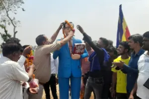 Kannauj News: अराजकतत्वों ने आंबेडकर प्रतिमा तोड़ी...आक्रोशित समाज के लिए लोगों ने जमकर किया हंगामा,  FIR दर्ज