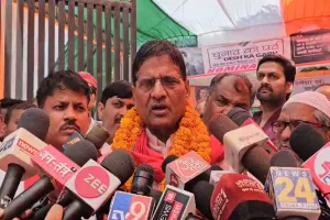 अंबेडकरनगर :सपा उम्मीदवार लालजी वर्मा पर मुकदमा, केंद्रीय गृहमंत्री फर्जी वीडियो मामले में दिल्ली पुलिस ने थमाया नोटिस