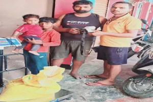 बायोमैट्रिक मशीन से राशन वितरण में कोटेदार परेशान