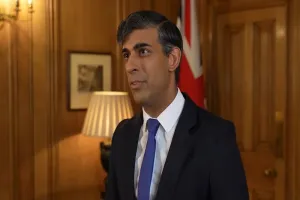 इजरायल पर ईरानी हमले के बाद सुनक की नेतन्याहू से संयम बरतने की अपील