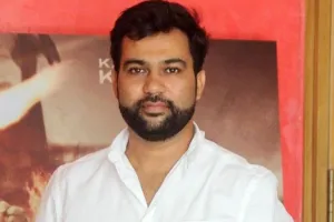 अली अब्बास जफर ने दर्शकों से की अपील, लंबा वीकेंड है... बड़े मियां छोटे मियां और मैदान दोनों फिल्में देखें 