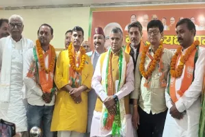 सरकार के जनकल्याणकारी कार्यों की वजह से देश में मोदी लहर : धर्मवीर प्रजापति