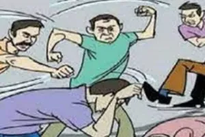 रुद्रपुर: काम की तलाश में खड़े मजदूरों पर दबंगों का हमला 