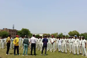 Unnao: UPCA ने ट्रायल के पहले चरण में 40 क्रिकेटर चयनित...खिलाड़ियों ने तय ओवर गेंदबाजी व बल्लेबाजी कर प्रदर्शन दिखाया
