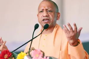 वर्धा की रैली में बोले सीएम योगी, प्रधानमंत्री मोदी के कार्यकाल में भारत की सीमाएं सुरक्षित हुईं 