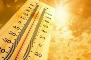 लखनऊ:  हीट वेव के कारण होने वाले रोगों की होगी रोकथाम, स्वास्थ्य विभाग ने जारी किए दिशा निर्देश 