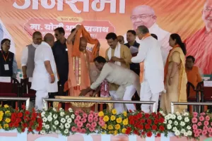 सीतापुर में CM योगी ने महाराणा प्रताप को किया याद, बोले-ये चुनाव रामभक्त और रामद्रोहियों के बीच