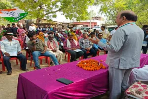 मैं कोई नेता नहीं, बेटा हूं अमेठी का :किशोरी लाल शर्मा