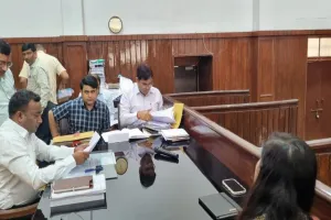 Lok Sabha Election-2024 : फैजाबाद लोकसभा में 10 प्रत्याशियों का नामांकन खारिज, अब केवल ये लड़ सकेंगे चुनाव   