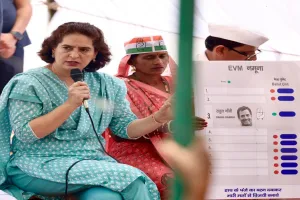 रायबरेली: प्रियंका ने भाजपा पर बोला हमला, कहा- हमारी विरासत शहादत की है, हम संविधान को आंच नहीं आने देंगे 