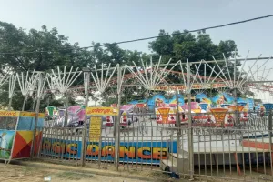 बहराइच: दरगाह जेठ मेले का 30 मई को होगा शुभारंभ, सजने लगीं दुकानें और लगने लगे झूले