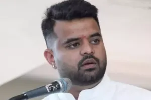 सेक्स स्कैंडल मामला: प्रज्वल रेवन्ना के खिलाफ अदालत ने जारी किया गिरफ्तारी वारंट 