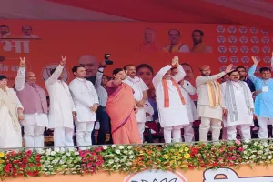 सपा को लगा बड़ा झटका: विधायक मनोज पांडेय हुए भाजपा में शामिल, अमित शाह ने दिलाई पार्टी की सदस्यता